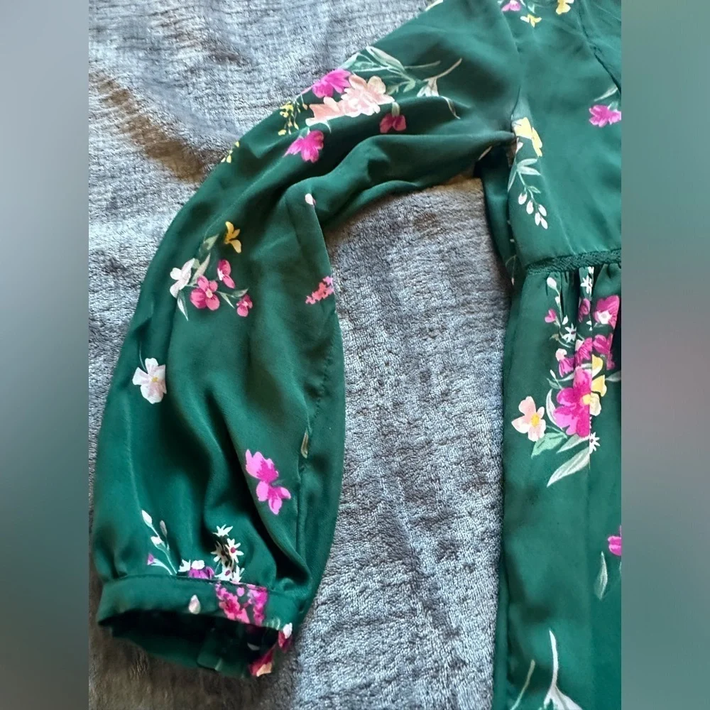 Old Navy Dress Womens Size M Green Floral Lightweight Long Sleeve Above The Knee